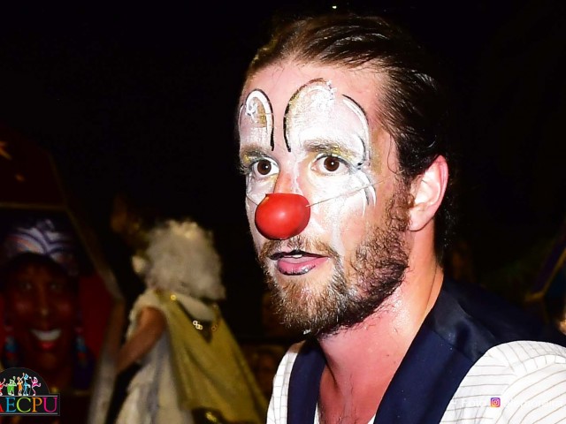 desfile 040